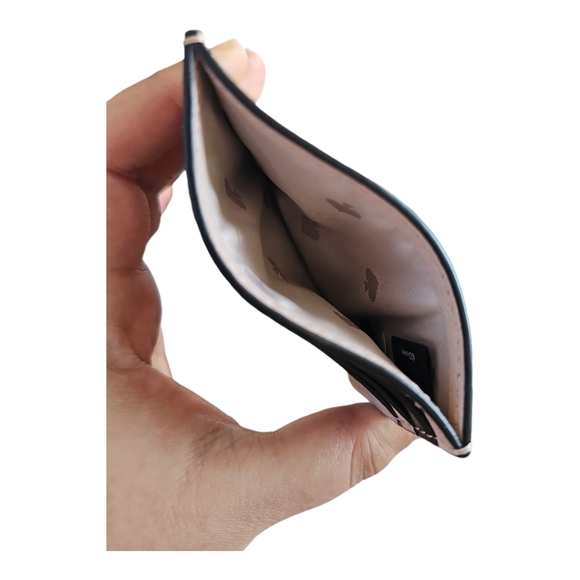 Kate Spade x Disney Minnie Mouse Medium Leather Dome Crossbody Bag & Cardholder - Picture 16 of 16